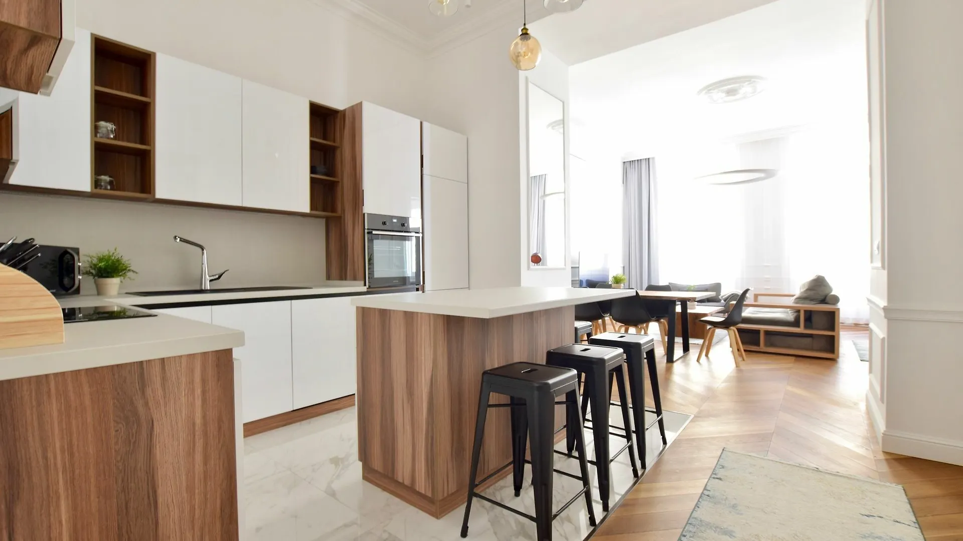 Hi5 Apartments - Luxury Suits Budapest