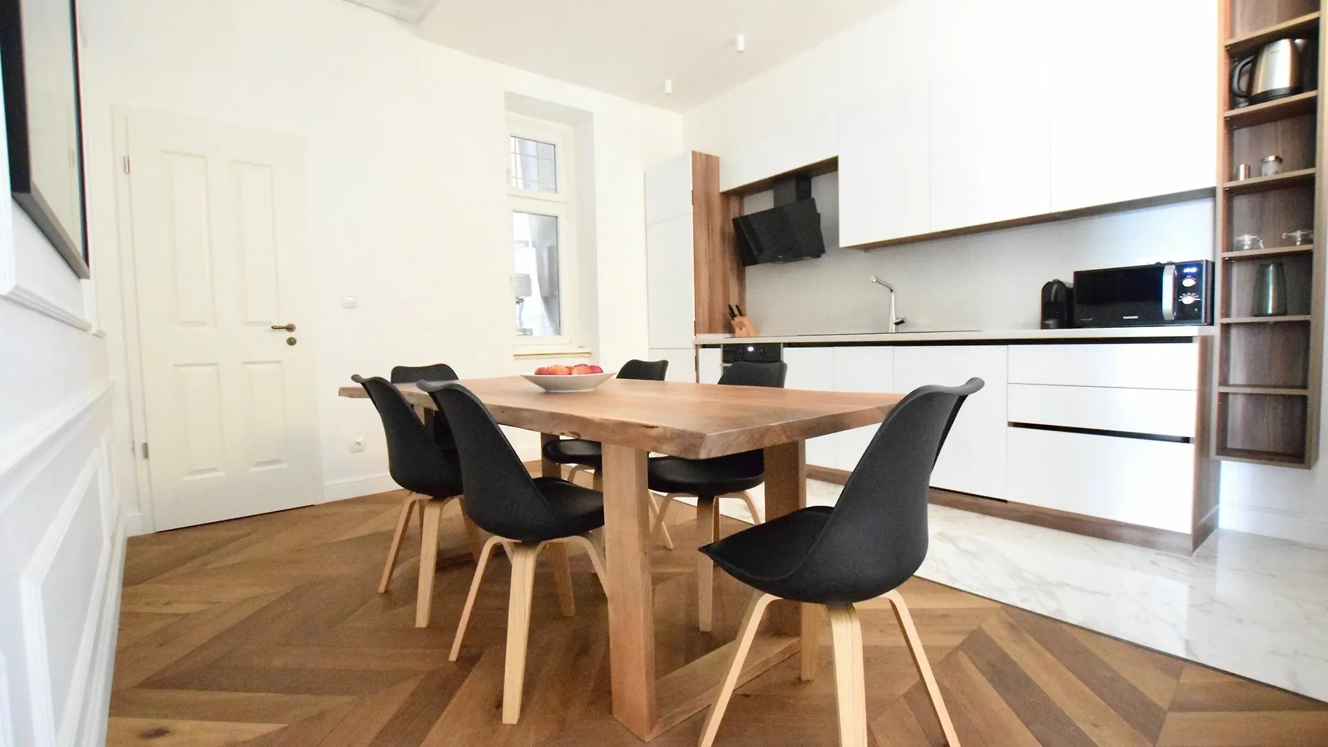 Hi5 Apartments - Luxury Suits Budapest