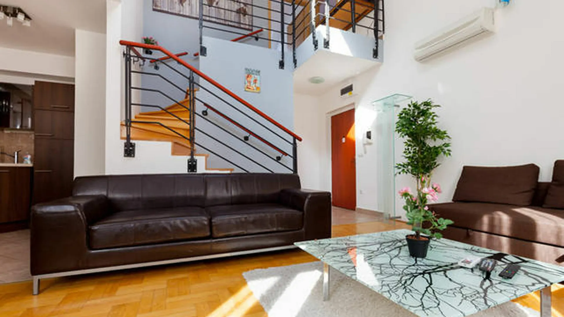 Hi5 Apartments - Luxury Suits Budapest